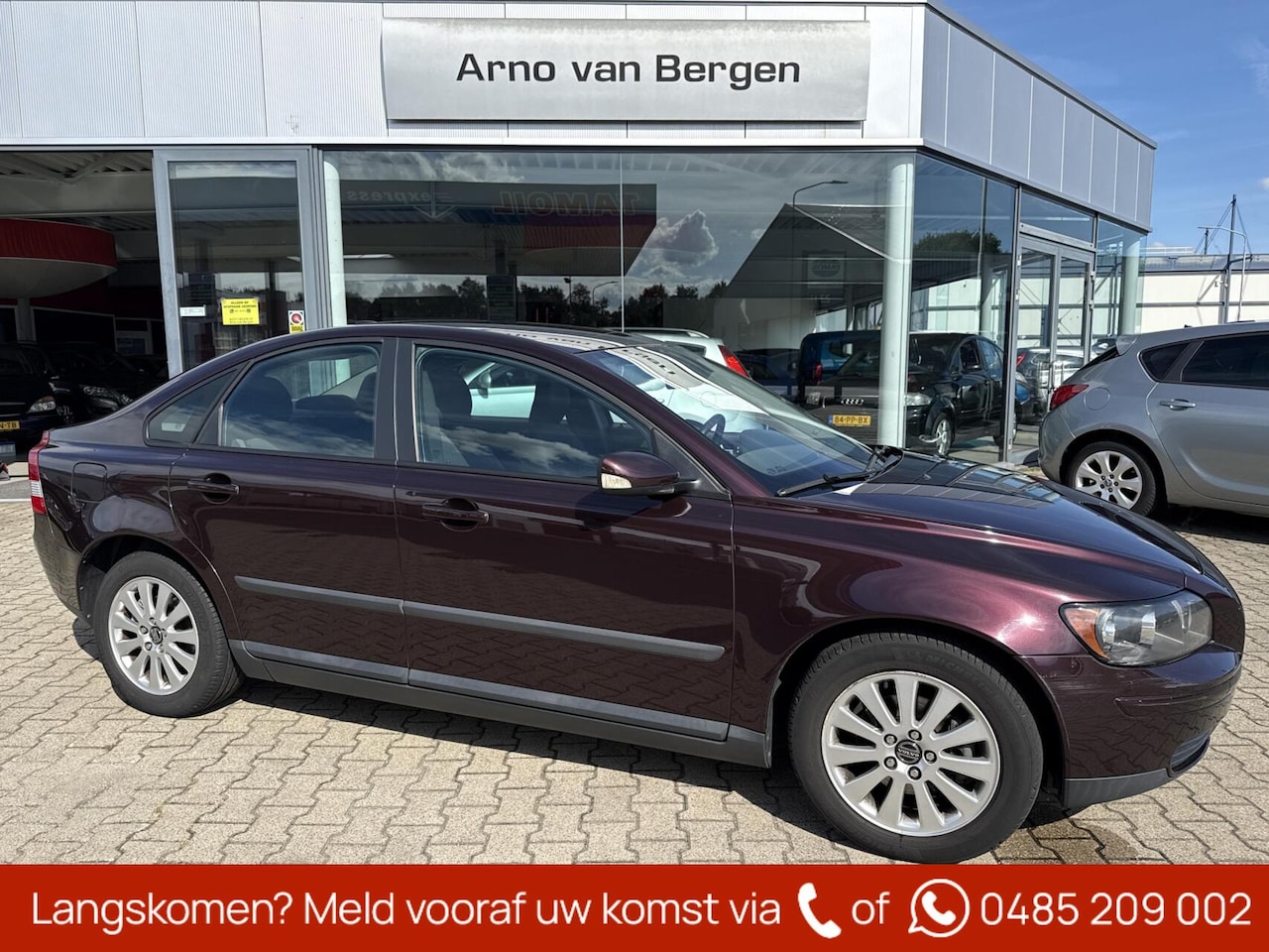 Volvo S40 - 1.8 Kinetic 1.8 Kinetic, airco, trekhaak, top onderhouden, van 2e eigenaar, laatste eigenaar heeft hem - AutoWereld.nl