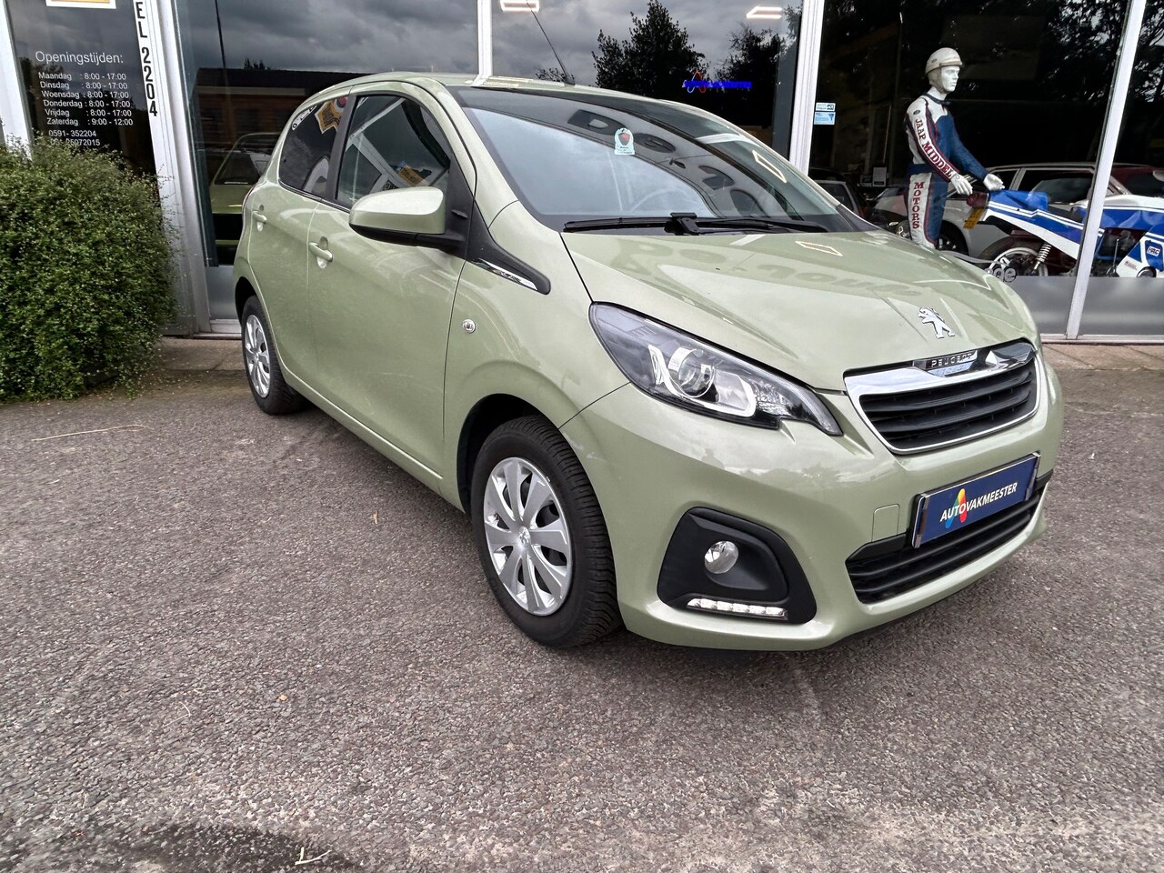 Peugeot 108 - 1.0 e-VTi Active 1.0 e-VTi Active - AutoWereld.nl