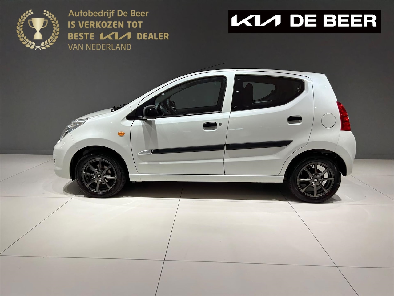 Suzuki Alto - 1.0 68pk Automaat Exclusive Airco/ LM Unieke km stand - AutoWereld.nl