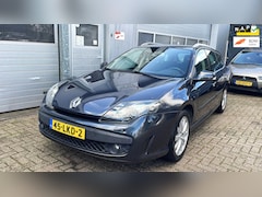 Renault Laguna Estate - 2.0 16V Celsium-Navi-Clima-Cruise-APK
