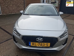Hyundai i30 - 1.4 T-GDI Premium (( 2018 ))