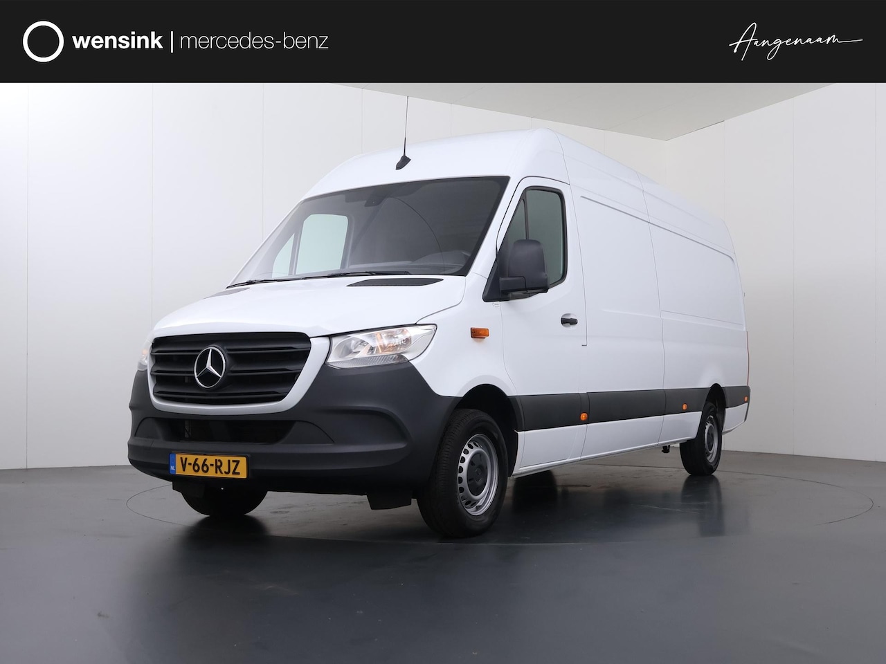 Mercedes-Benz Sprinter - 317 CDI | AUT. | L3 H2 | NAVIGATIE | PARKEERCAMERA | 3-ZITS | BOVAG - AutoWereld.nl
