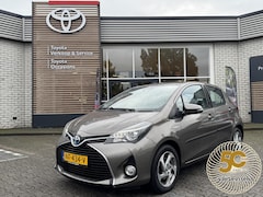 Toyota Yaris - 1.5 Hybrid TREND NL-AUTO LAGE-KM-STAND NAVI CRUISE BLUETOOTH 15'' LM-VELGEN CAMERA CLIMA