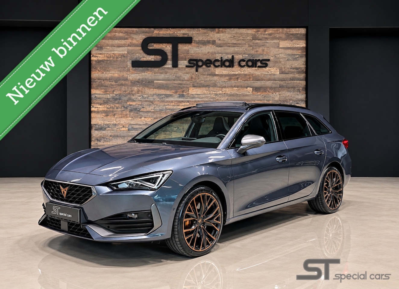 CUPRA Leon Sportstourer - 1.4 e-Hybrid VZ Copper Edition|Pano - AutoWereld.nl