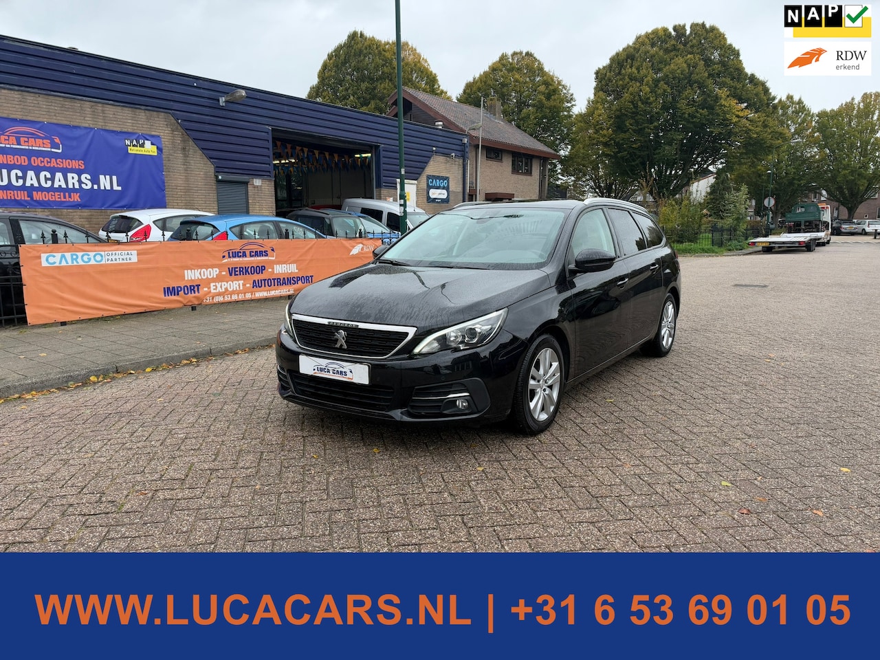 Peugeot 308 SW - 1.2 PureTech Blue Lease Executive Navi Clima Cruise 2X SLEUTEL + BOEKJES! - AutoWereld.nl