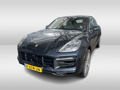 Porsche Cayenne Coupé - 3.0 E-Hybrid / Trekhaak / Panoramadak / 360Camera / Head-up / Softclose / 21'' / Achterasb