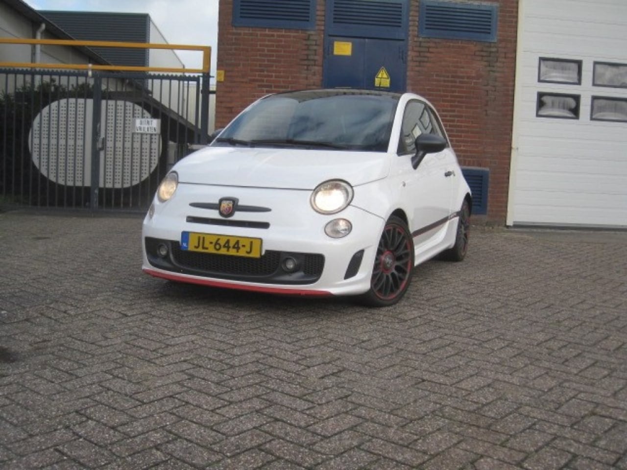 Fiat 500 Abarth - 160 PK - AutoWereld.nl
