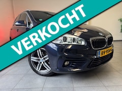 BMW 2-serie Active Tourer - 218i Automaat Executive Sportline / Stoelverw/Keyless/Cruise/Headup