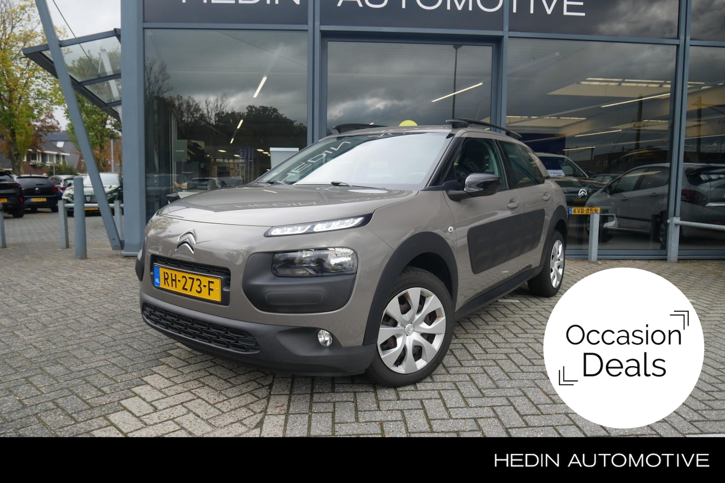 Citroën C4 Cactus - 1.2 Automaat 82 pk Business | Trekhaak | Navigatie | Climate Control | Cruise control | Pa - AutoWereld.nl