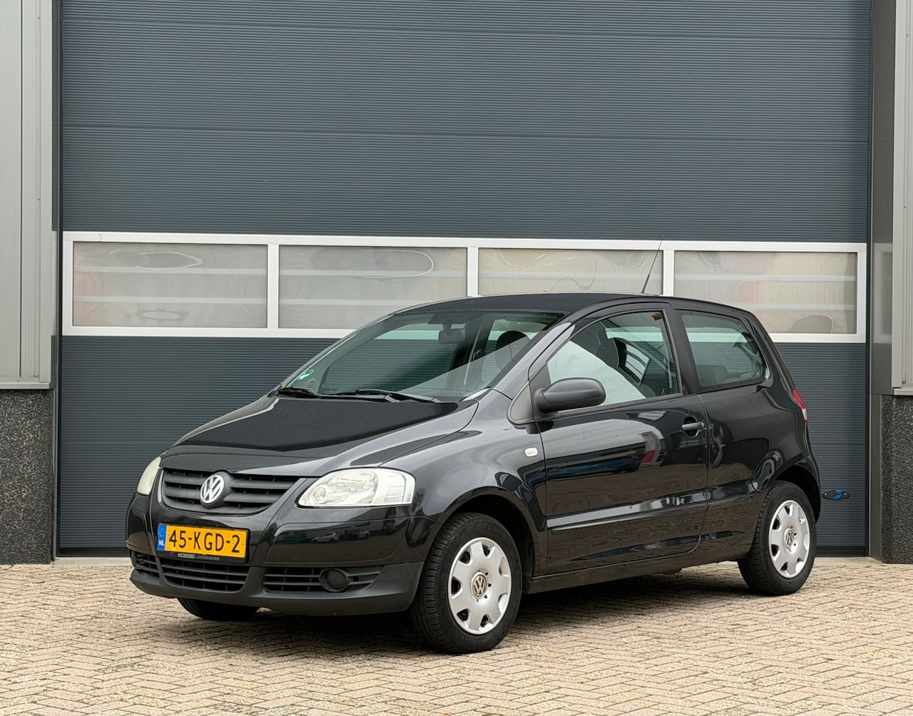 Volkswagen Fox - 1.2 Trendline bj.2009 Airco|Radio|Nap. - AutoWereld.nl