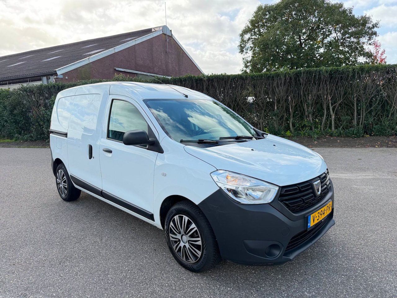Dacia Dokker - 1.5 DCI - EURO 6 - MARGE - APK 3/2027 - AutoWereld.nl
