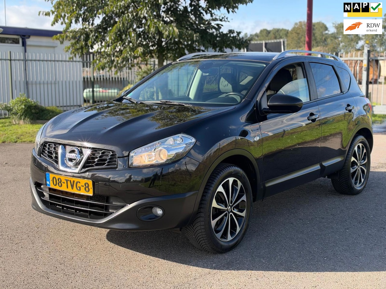 Nissan Qashqai - 1.6 Connect Edition|Pano|Cruise|Camera|Trekhaak - AutoWereld.nl