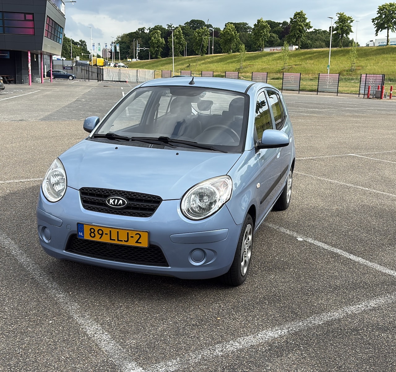 Kia Picanto - 1.0 X - AutoWereld.nl
