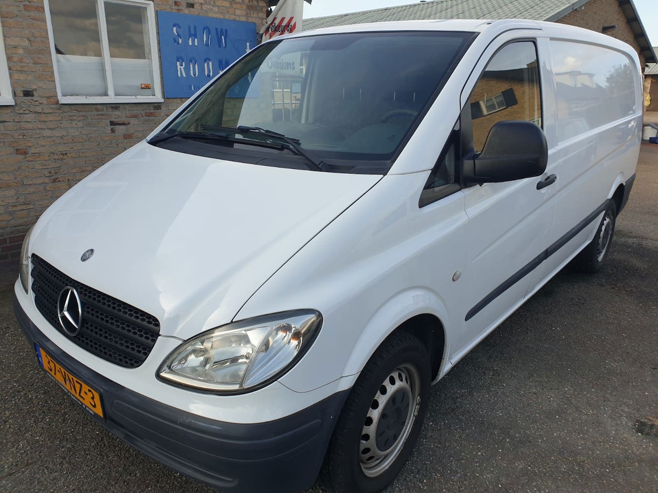 Mercedes-Benz Vito - 109 CDI 320 Lang DC Amigo standaard 109 CDI 320 Lang DC Amigo standaard - AutoWereld.nl
