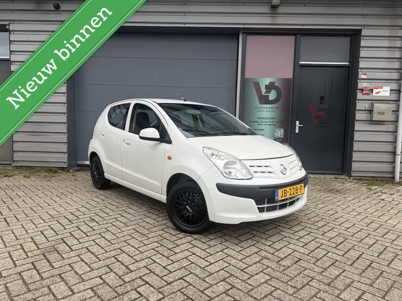 Nissan Pixo - 1.0 Elek Ramen Zeer Zuinig Onderhoud Lage KM - AutoWereld.nl