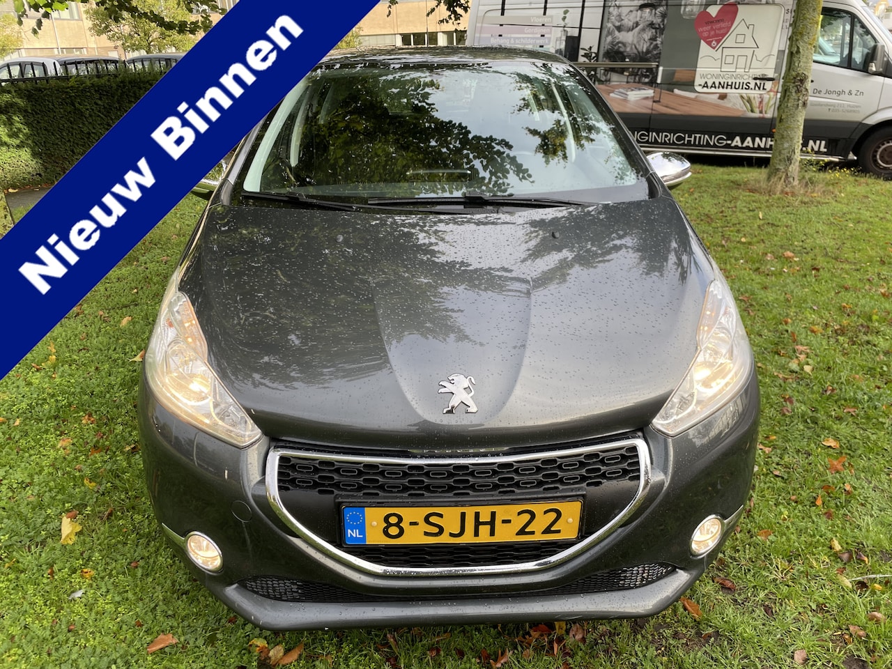 Peugeot 208 - 1.2 VTi Urban Soul Nap nw apk airco 5 dr frisse auto - AutoWereld.nl