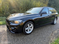 BMW 3-serie Touring - 320d xDrive M Sport Edition