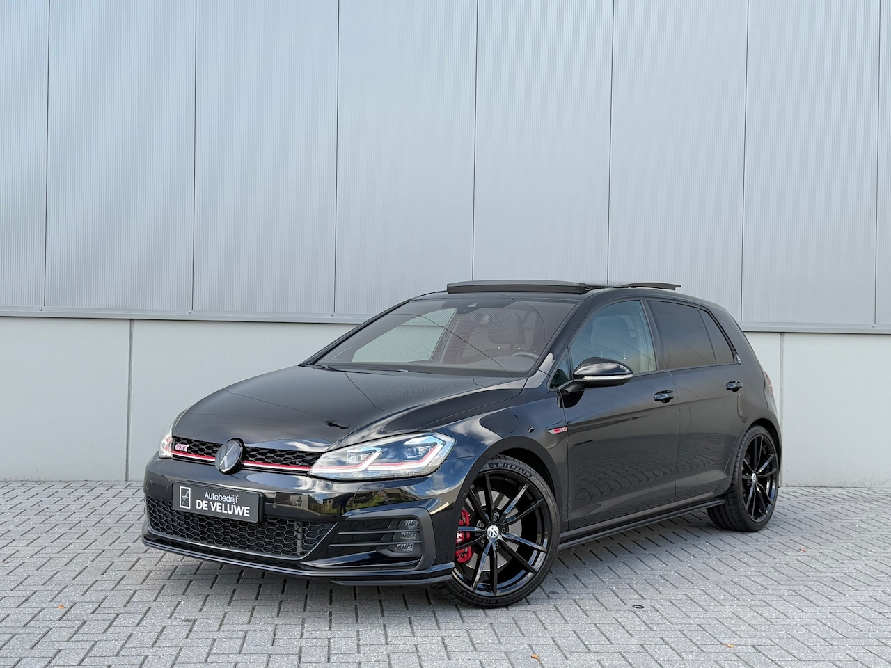 Volkswagen Golf - 2.0 TSI GTI Performance|Pano|Dynaudio|Keyless|VOL - AutoWereld.nl