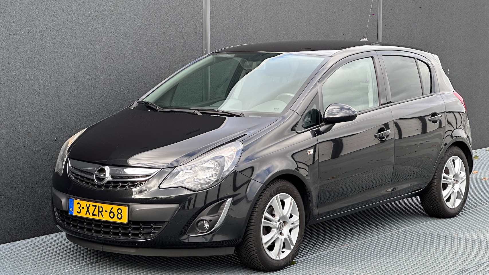 Opel Corsa - 1.2-16V BlitZ - AutoWereld.nl