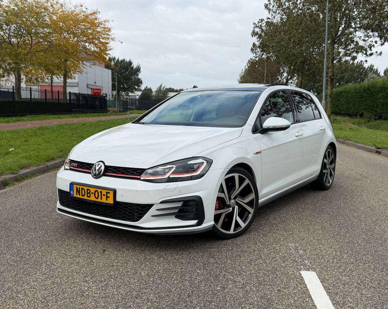 Volkswagen Golf - 2.0 TSI GTI Performance - AutoWereld.nl