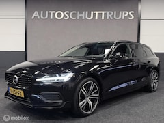 Volvo V60 - 2.0 B3 Momentum Advantage ORIGINEEL NL / LEDEREN INTERIEUR / STOEL+STUURVERWARMING