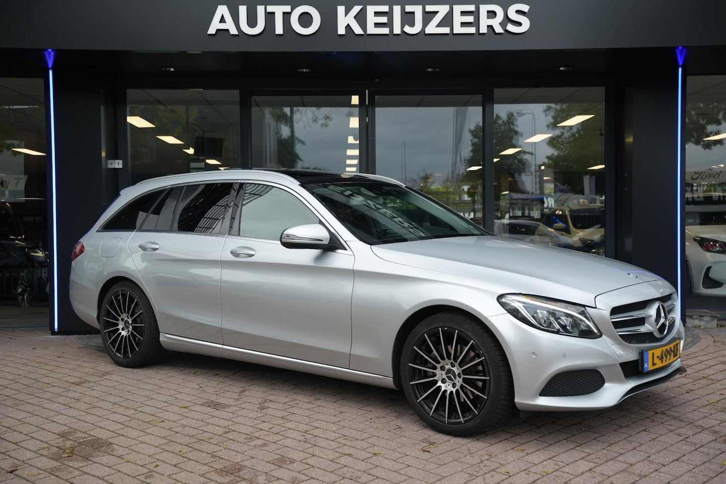Mercedes-Benz C-klasse Estate - 200 Prestige Panoramadak Stoelverwarming - AutoWereld.nl