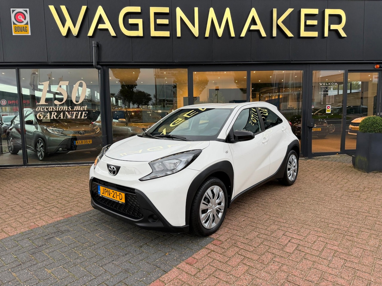 Toyota Aygo X - 1.0 VVT-i MT Play Airco|ACC|CAM|Carplay! - AutoWereld.nl