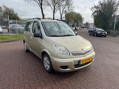Toyota Yaris Verso - 1.3 VVT-i Sol automaat