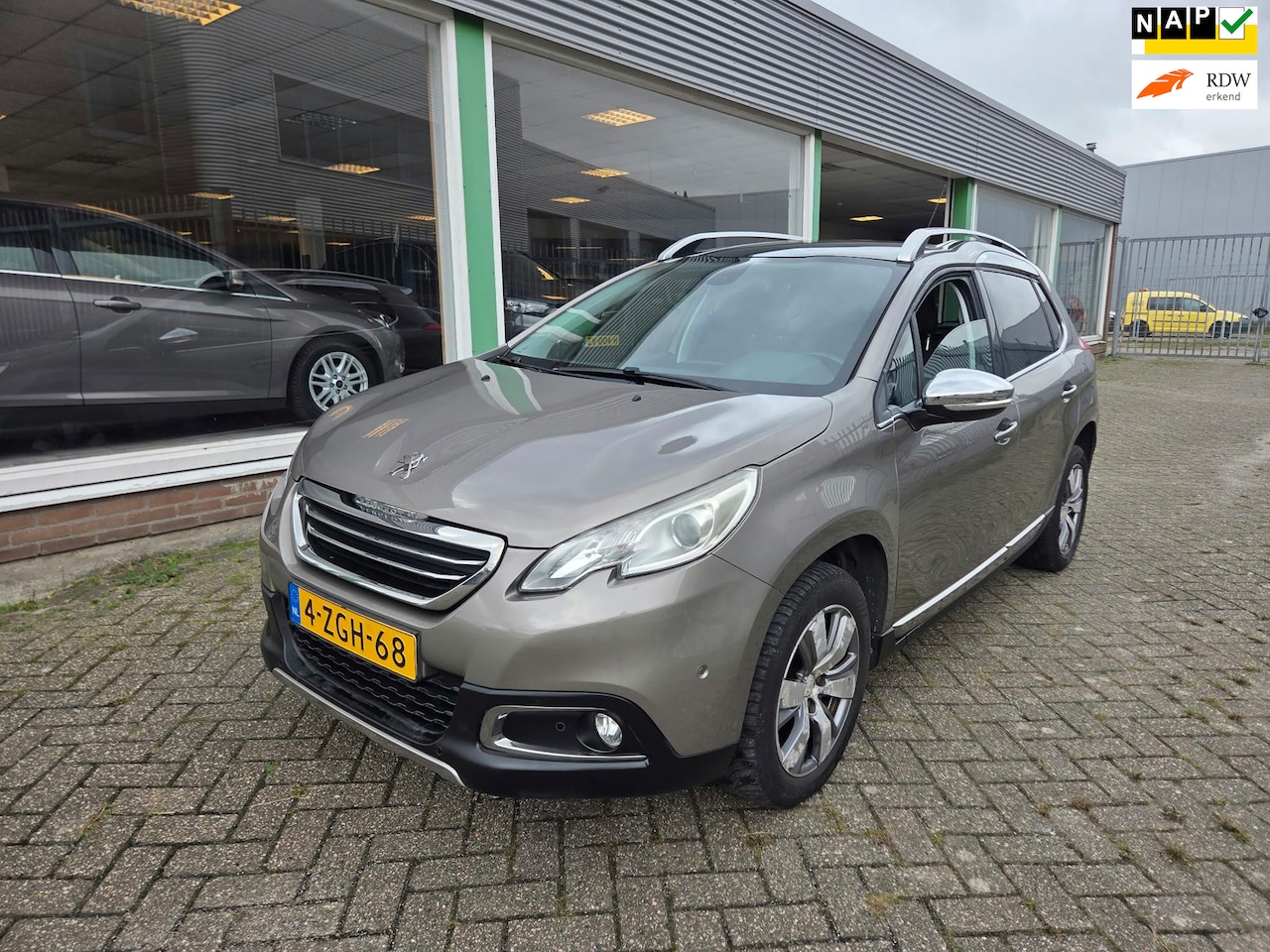 Peugeot 2008 - 1.2 PureTech Allure|PANODAK|AIRCO|CRUISE| - AutoWereld.nl