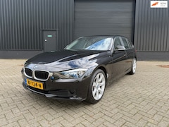 BMW 3-serie Touring - 316d High Executive Navi Clima