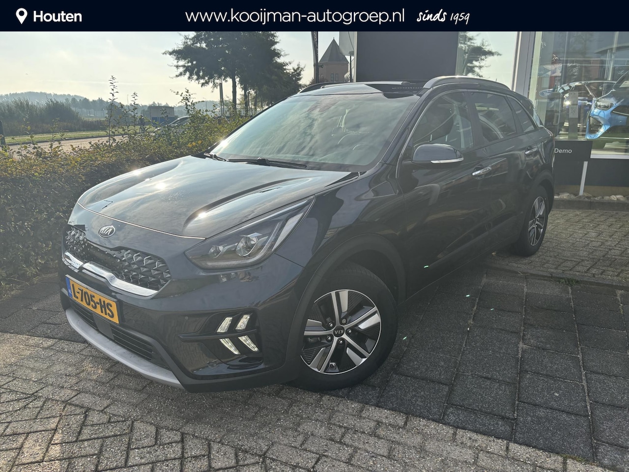 Kia Niro - 1.6 GDi Hybrid ExecutiveLine Eerste eigenaar, Volledig dealer onderhouden, Afneembare trek - AutoWereld.nl