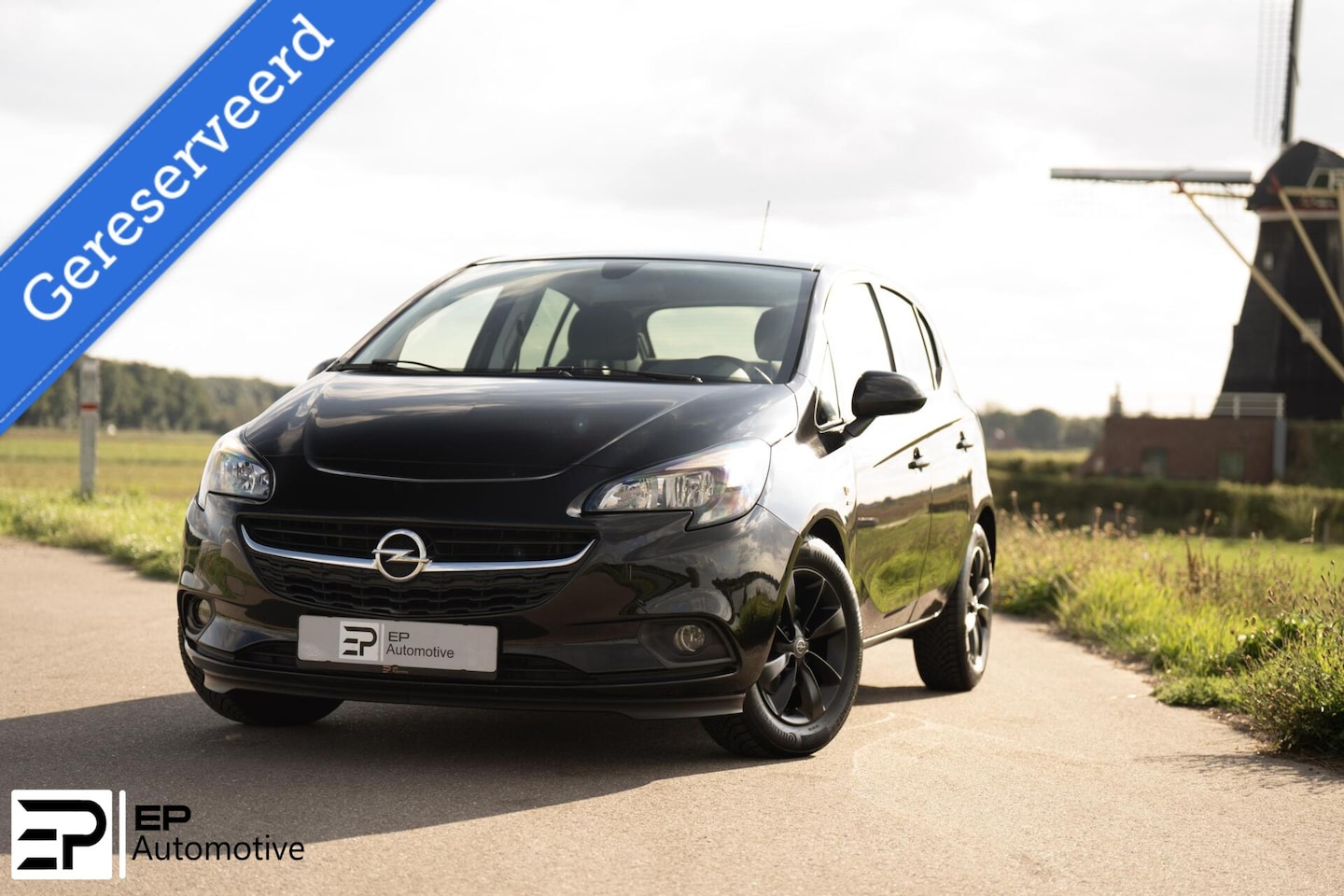 Opel Corsa - 1.4 Black Edition|Carplay|Stoel+Stuur vewarming| - AutoWereld.nl