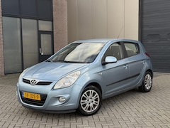Hyundai i20 - 1.4i 5-DRS Airco/Aux/USB Lage KM