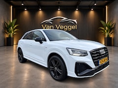 Audi Q2 - 35 TFSI Sport camera, cruise, pdc, airco, stoelverw