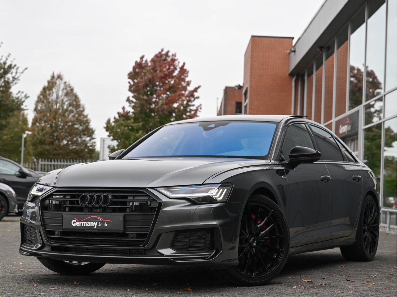 Audi A6 Limousine - 55TFSI E 367pk Quattro Competition Pano RS-Zetels ACC Camera M-Led Aut.Trekhaak Keyless Ze - AutoWereld.nl