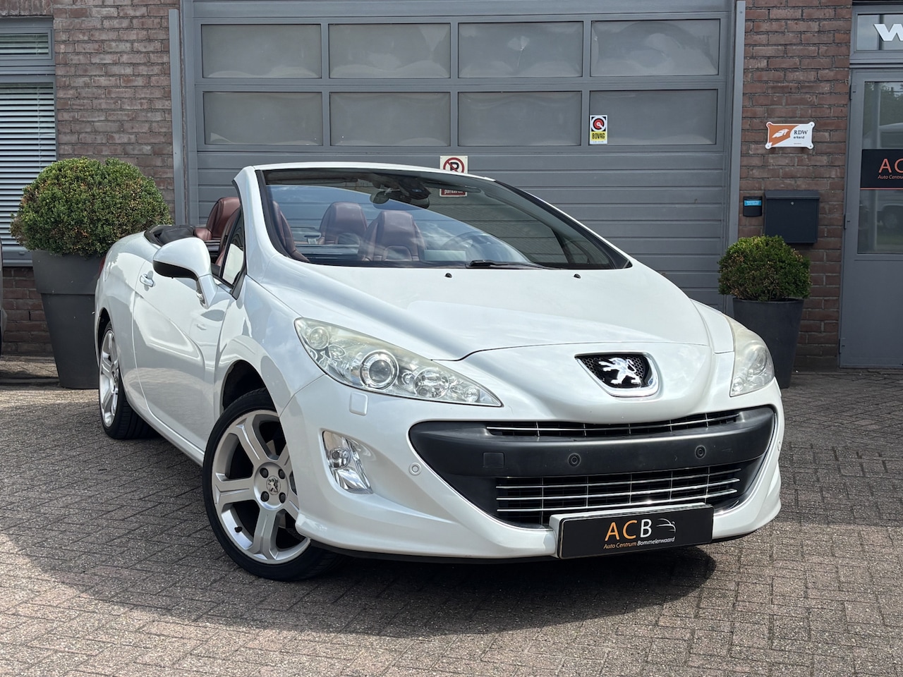 Peugeot 308 CC - 1.6 THP Feline Scherpe zo mee prijs - AutoWereld.nl