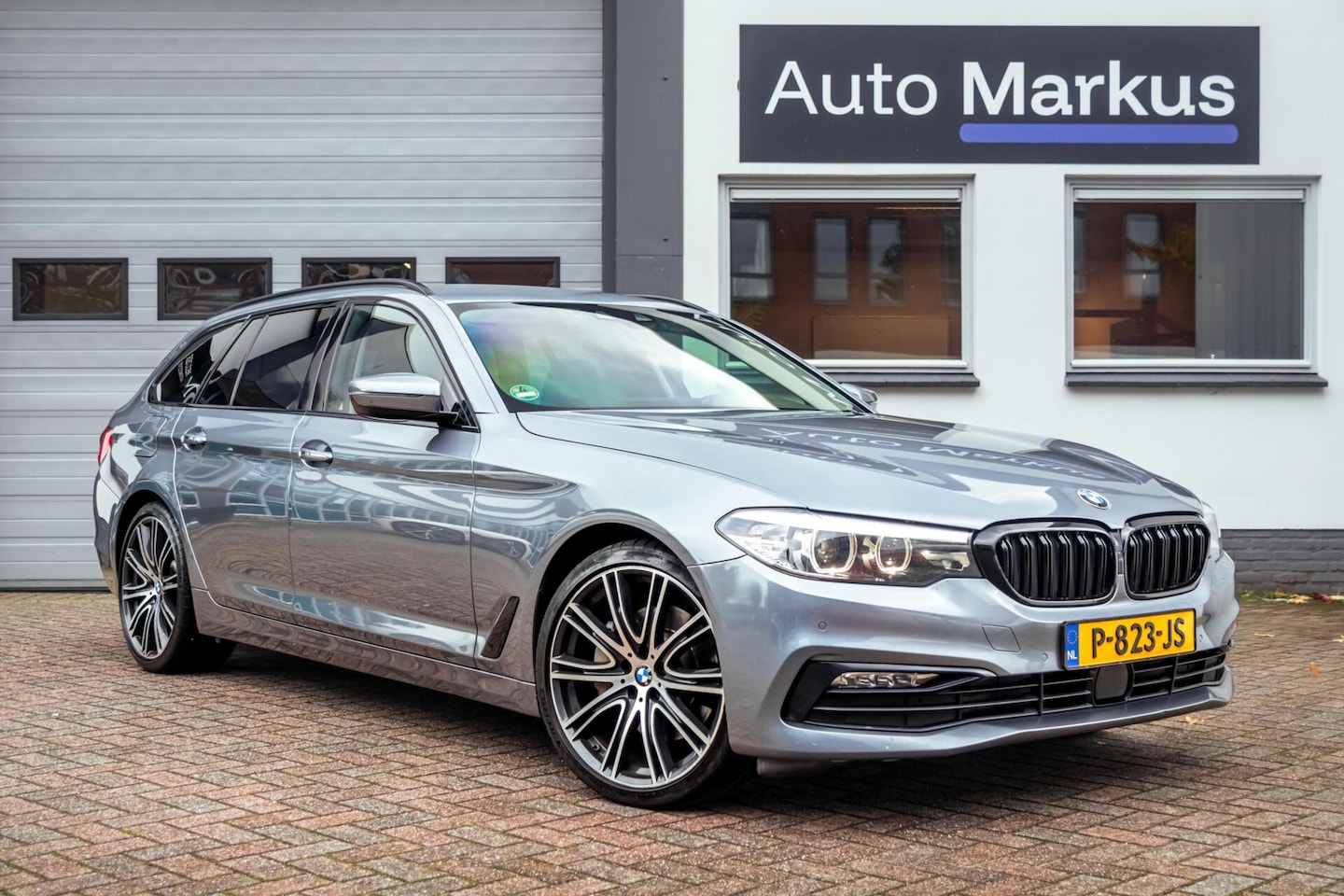 BMW 5-serie Touring - 530i High Executive|Sportline|ACC|20"|Half-Leder - AutoWereld.nl