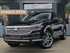 Volkswagen Touareg - 3.0 TSi eHybrid 4MOTION Elegance Touareg 3.0 TSI eHybrid 4Motion Elegance | 381 PK | Panor