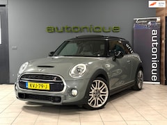 MINI 3-Deurs - 2.0 Cooper S | JCW-pakket |Schuifdak|DDC|Harman Kardon|