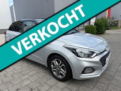 Hyundai i20 - 1.0 T-GDI i-Drive|Airco|Stoelverw|Stuurverw|Line assist