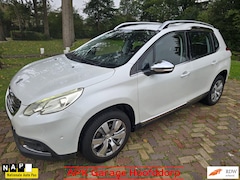 Peugeot 2008 - 1.2 VTi Allure / AUTOMAAT / Dealer onderhouden