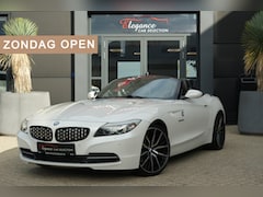 BMW Z4 Roadster - sDrive28i | 245 PK | Nieuwe Motor | Bi-xenon | 19" velgen | Leder | PDC | NAV | Stoelverwa