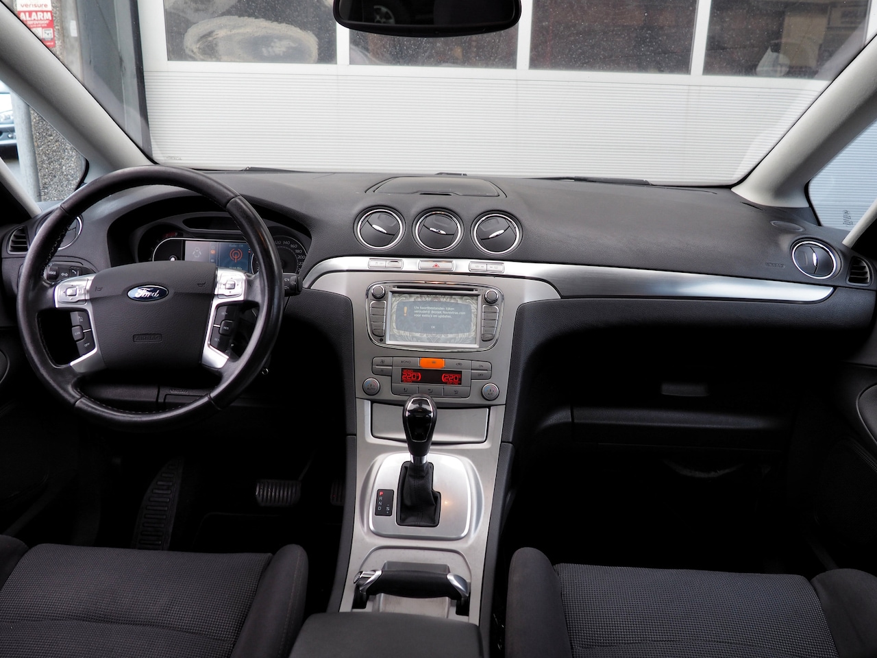 Ford S-Max - 2.3 16v Titanium AUTOM. 7 PERS! CLIMA CRUISE PARKEER S.