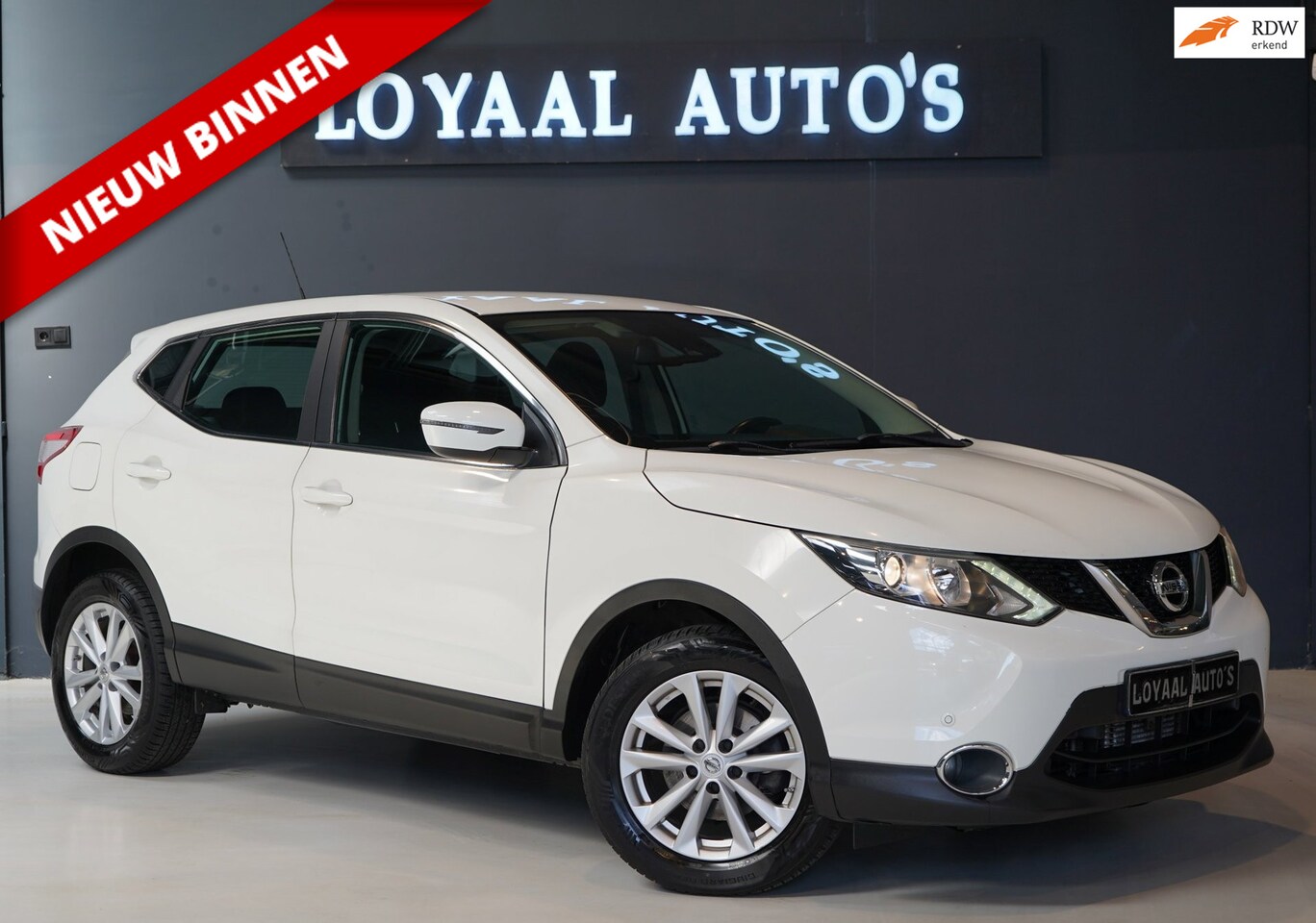 Nissan Qashqai - 1.2 Acenta | AUT | AIRCO | CRUISE | PDC |ELEK.RAMEN|APK| - AutoWereld.nl