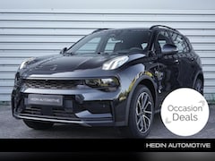 Lynk & Co 01 - 1.5 More | Schuif- kanteldak | Stoel- stuurverwarming | 360° Camera | Adaptive Cruise Cont