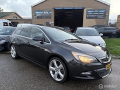 Opel Astra Sports Tourer - 1.4 Turbo Cosmo