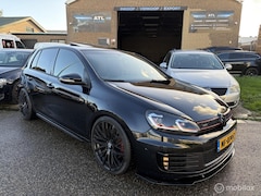 Volkswagen Golf - 2.0 GTI