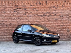 Peugeot 206 - 1.6-16V XT, Automaat, NEW APK/licht metaal