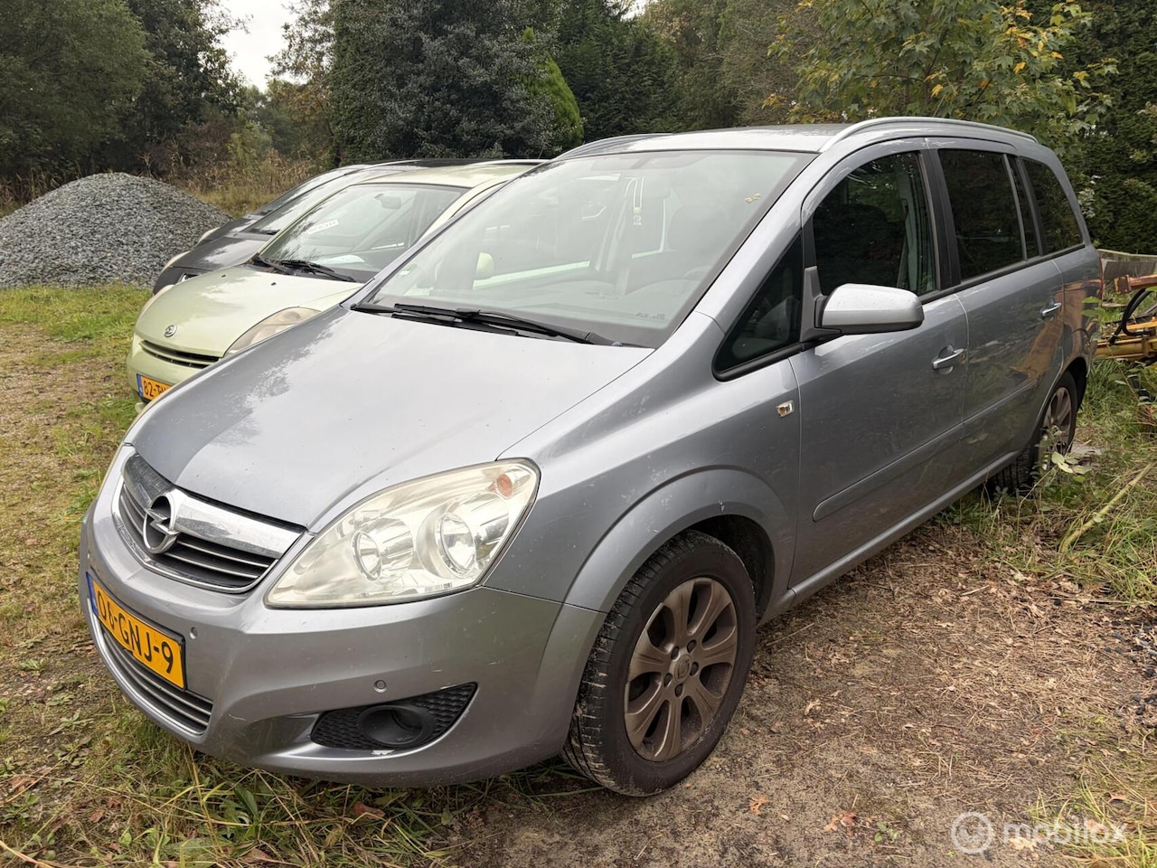 Opel Zafira - 1.6 Executive 1.6 Executive, Schakelt moeilijk! - AutoWereld.nl