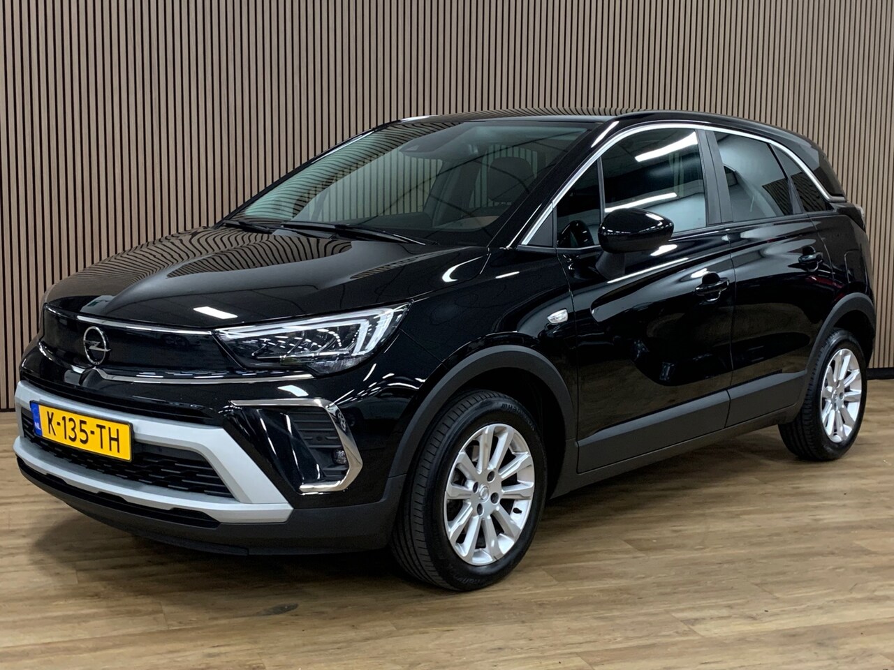 Opel Crossland - 1.2 Turbo Elegance|111000KM|Camera|Navigatie|Climate Control| - AutoWereld.nl